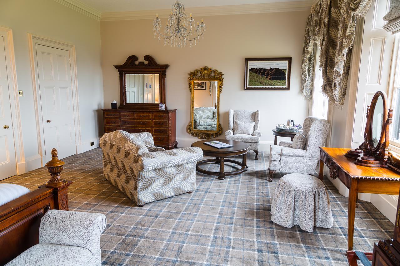 Craigsanquhar House Hotel Logie  Exterior photo